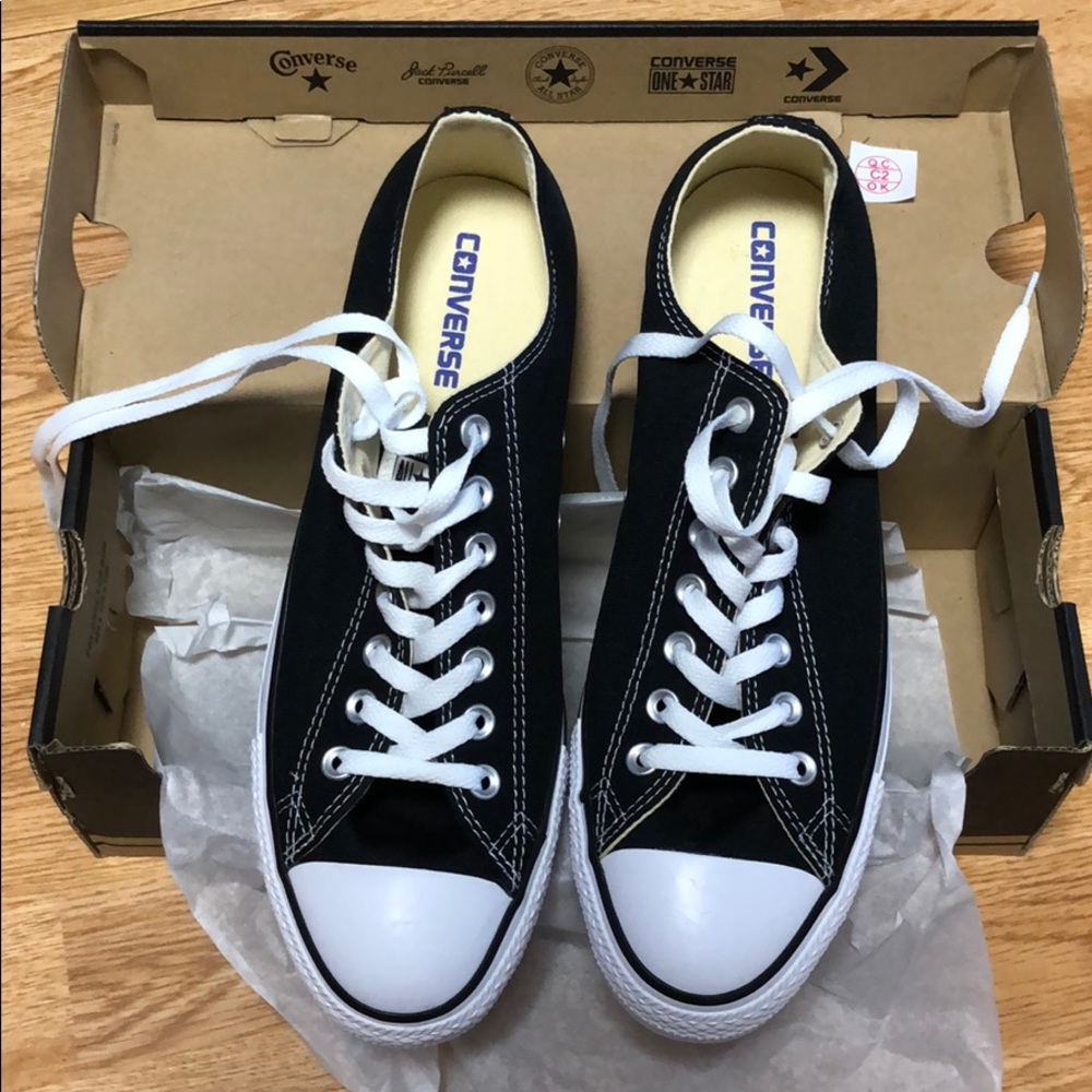 Brand new black Converse Chuck Taylors